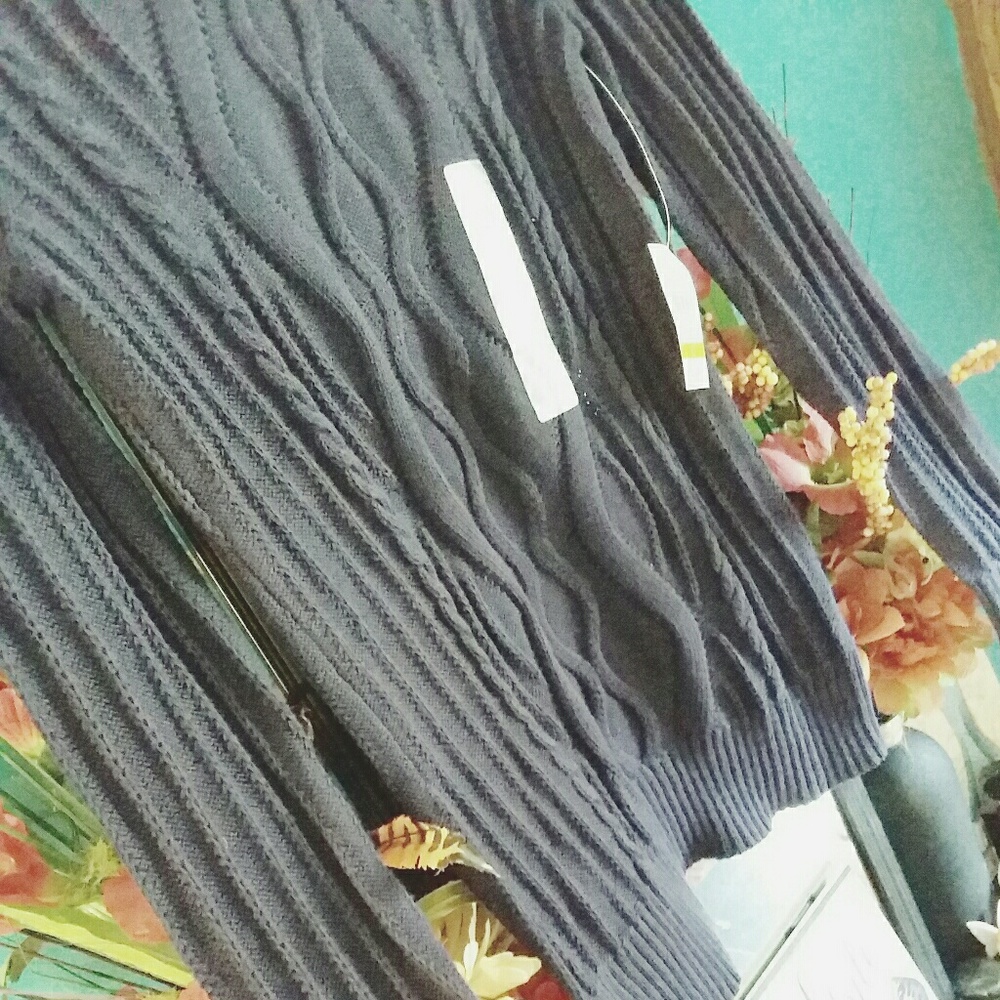 Studio Works-sweater - Picture 2 of 7